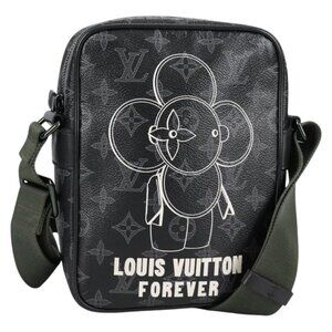 LOUIS VUITTON Monogram Eclipse DanubePM Shoulder Bag M43677 LV Auth 133254M